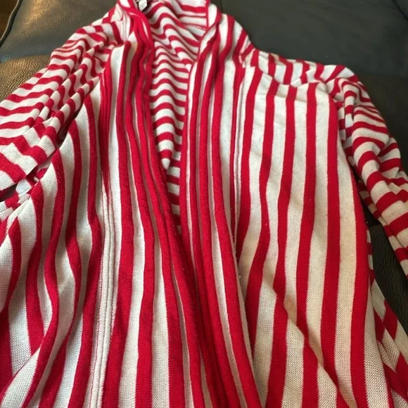 Kate Madisen Shrug Top Size L Red White Stripes - Picture 8 of 8